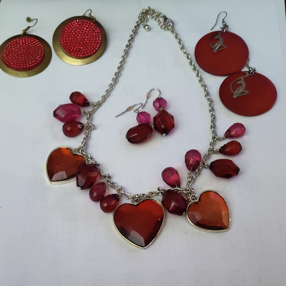 Elegant Red Heart Jewelry Set